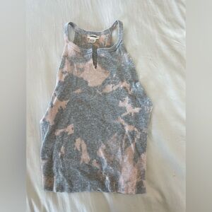 Women’s Cammo Garage top